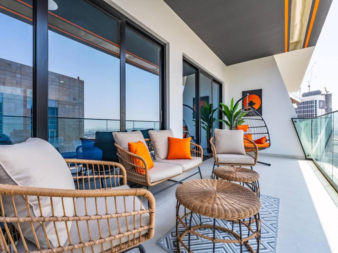 Appartement Jaw-dropping Canal Views From Stylish